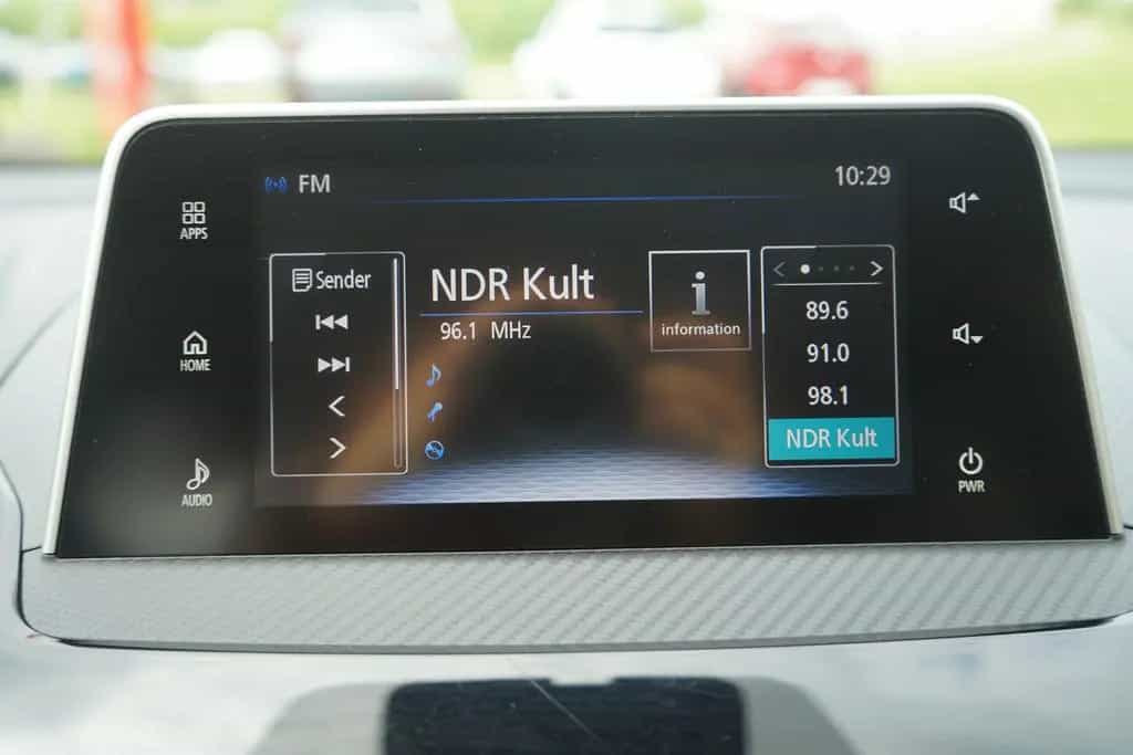 Mitsubishi Eclipse Cross 1.5 T-MIVEC LED Navi Leder AHK PDC 01/2018-photo-14