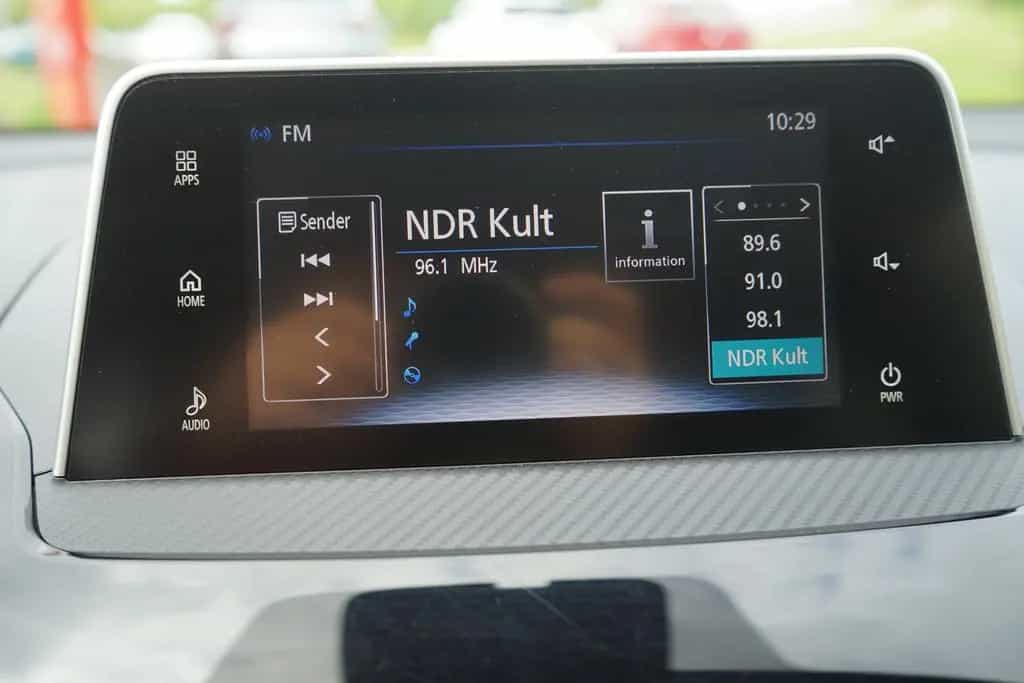 Mitsubishi Eclipse Cross 1.5 T-MIVEC LED Navi Leder AHK PDC 01/2018-photo-17
