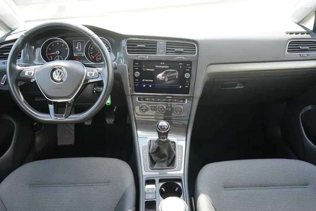 Volkswagen Golf VII 1.0 Comfortline Sitzheizung PDC USB 09/2019-photo-10