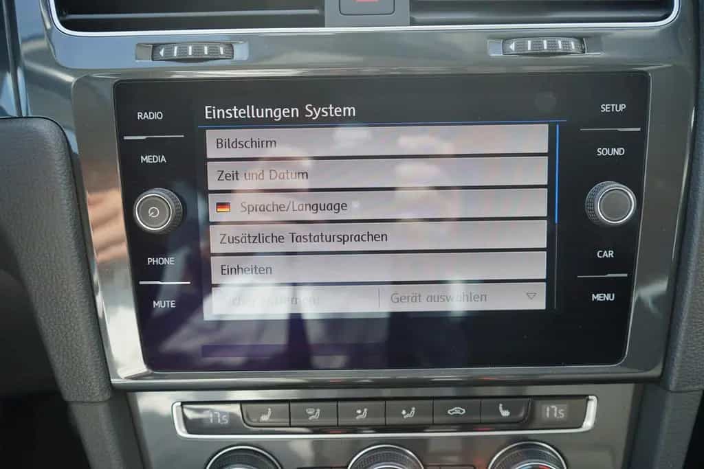 Volkswagen Golf VII 1.0 Comfortline Sitzheizung PDC USB 09/2019-photo-15