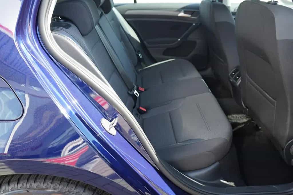 Volkswagen Golf VII 1.0 Comfortline Sitzheizung PDC USB 09/2019-photo-32