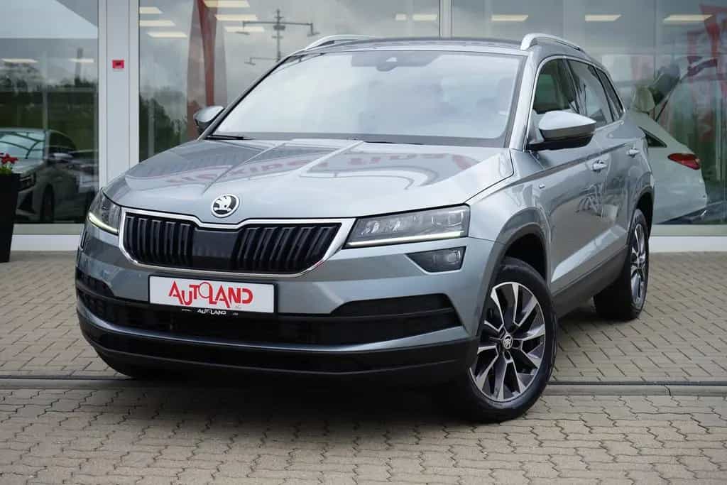 Skoda Karoq Drive 125 SmartLink Totwinkel Keyless ACC 10/2020-photo-1