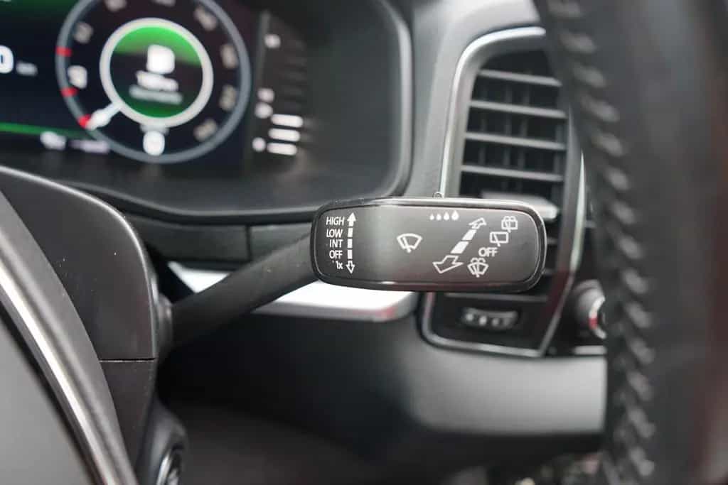 Skoda Karoq Drive 125 SmartLink Totwinkel Keyless ACC 10/2020-photo-26