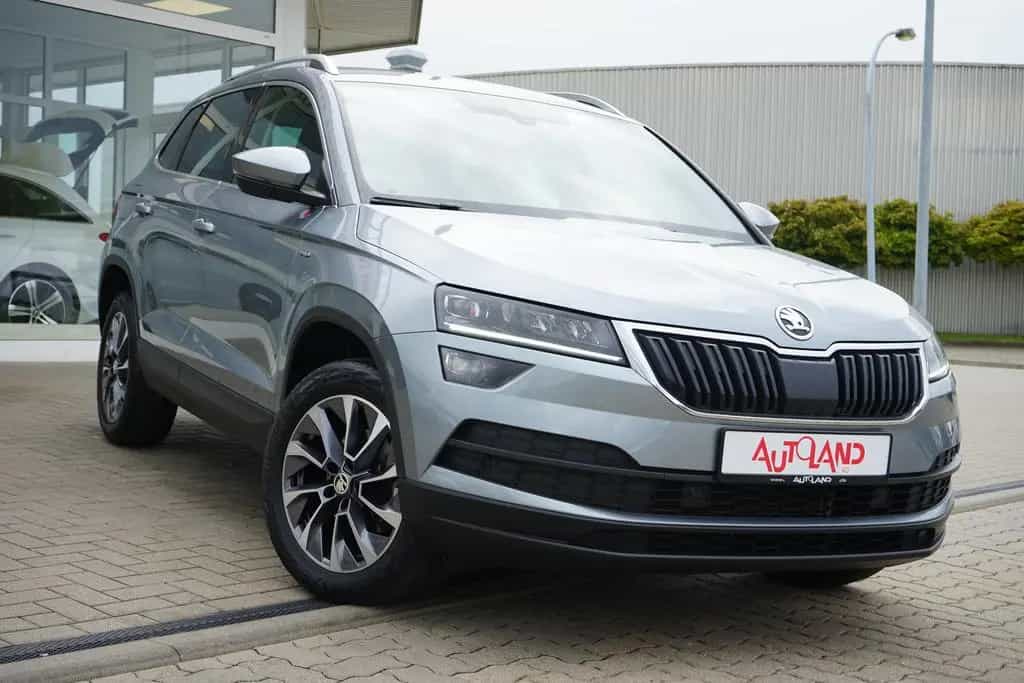 Skoda Karoq Drive 125 SmartLink Totwinkel Keyless ACC 10/2020-photo-8