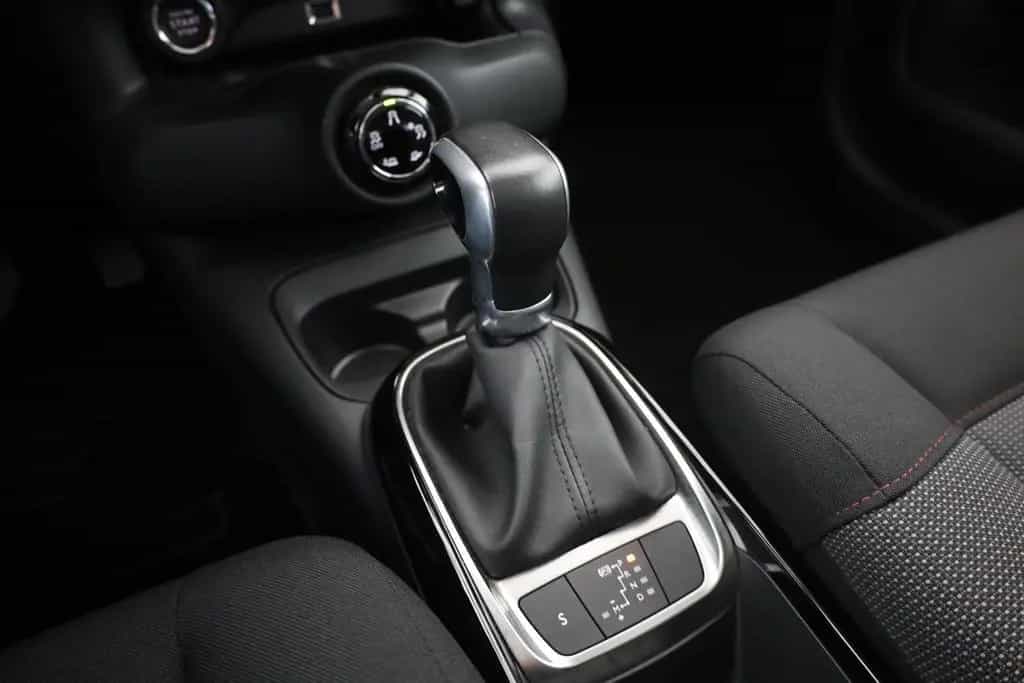Citroën C4 Cactus 1.2 Aut. Shine Navi Pano Kamera DAB 11/2018-photo-13