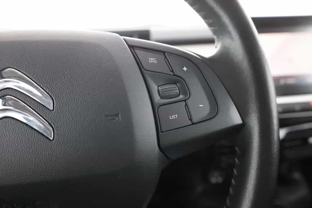 Citroën C4 Cactus 1.2 Aut. Shine Navi Pano Kamera DAB 11/2018-photo-16