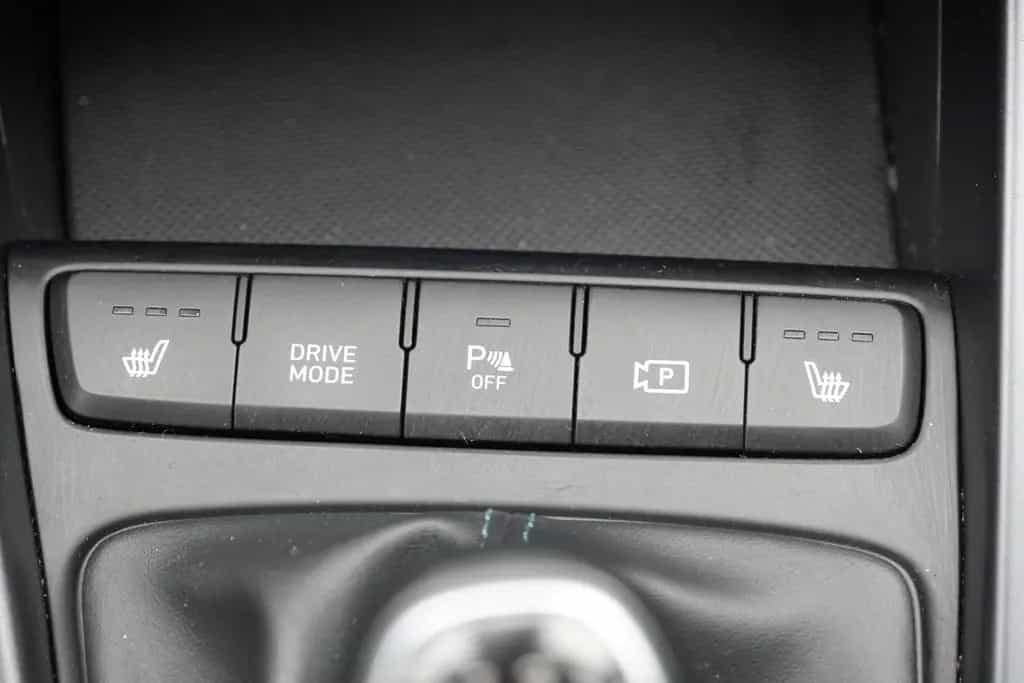 Hyundai BAYON 1.0 T-GDI Intro LED Navi Bose Spurhalte 05/2021-photo-15