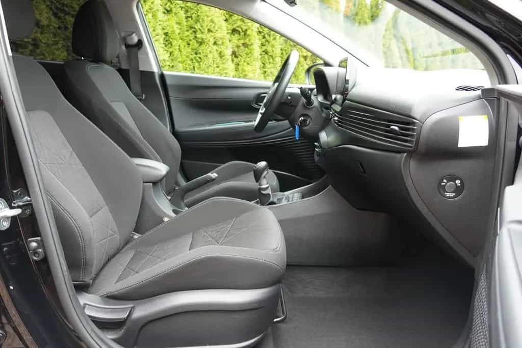 Hyundai BAYON 1.0 T-GDI Intro LED Navi Bose Spurhalte 05/2021-photo-24