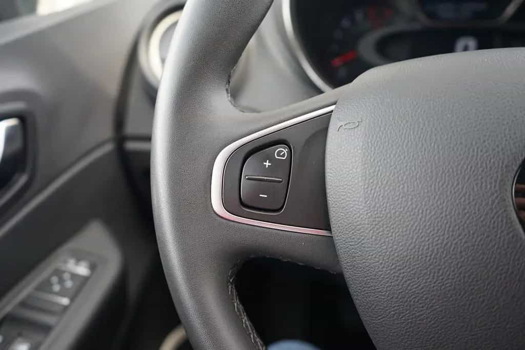 Renault Captur 1.2 TCE Intens Klimaaut. Navi Kamera DAB 01/2018-photo-20