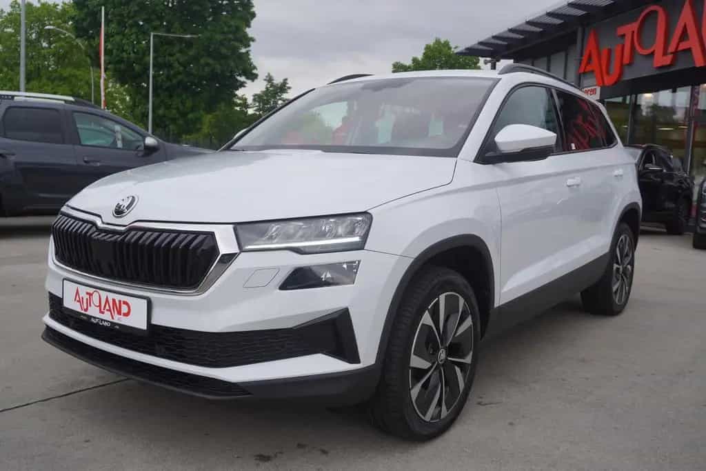 Skoda Karoq 1.5 TSI Style DSG LED Navi Schiebedach PDC 08/2022-photo-1