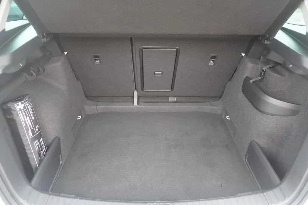 Skoda Karoq 1.5 TSI Style DSG LED Navi Schiebedach PDC 08/2022-photo-11
