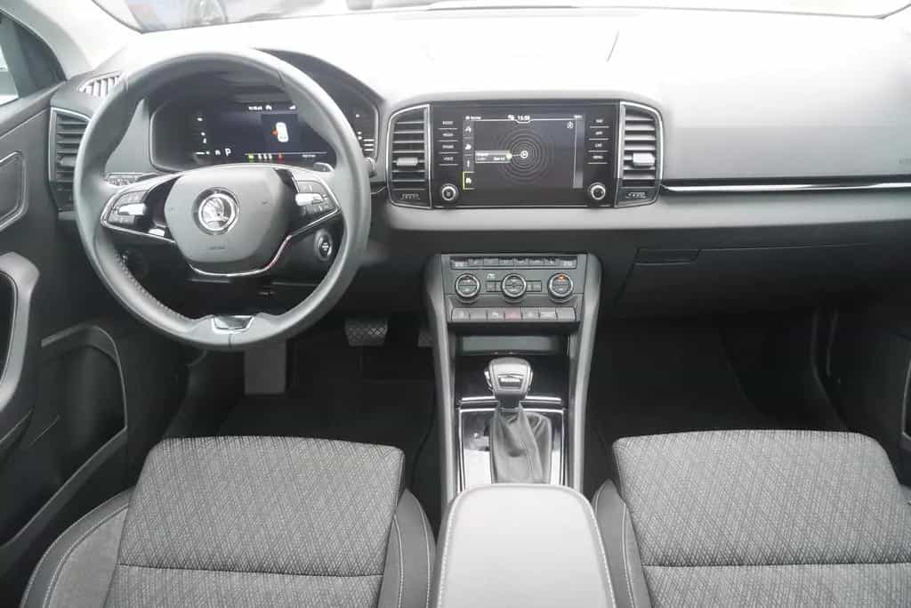 Skoda Karoq 1.5 TSI Style DSG LED Navi Schiebedach PDC 08/2022-photo-13