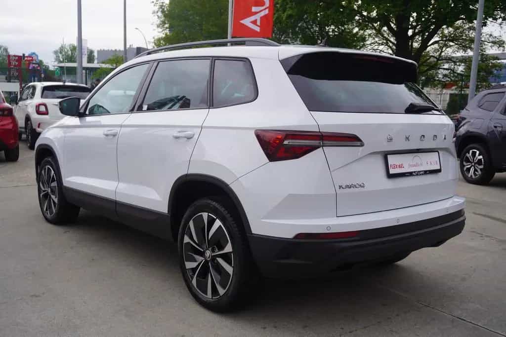 Skoda Karoq 1.5 TSI Style DSG LED Navi Schiebedach PDC 08/2022-photo-2