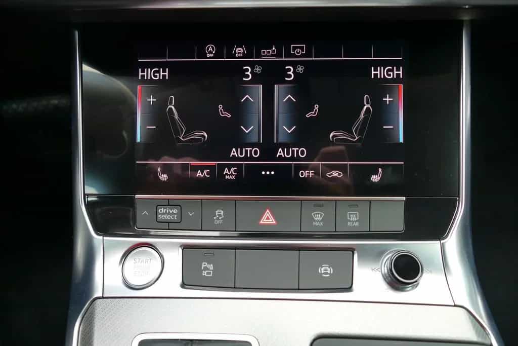 Audi A6 Avant 40 2.0 TDI Sport LED Navi ACC Kamera 02/2019-photo-15