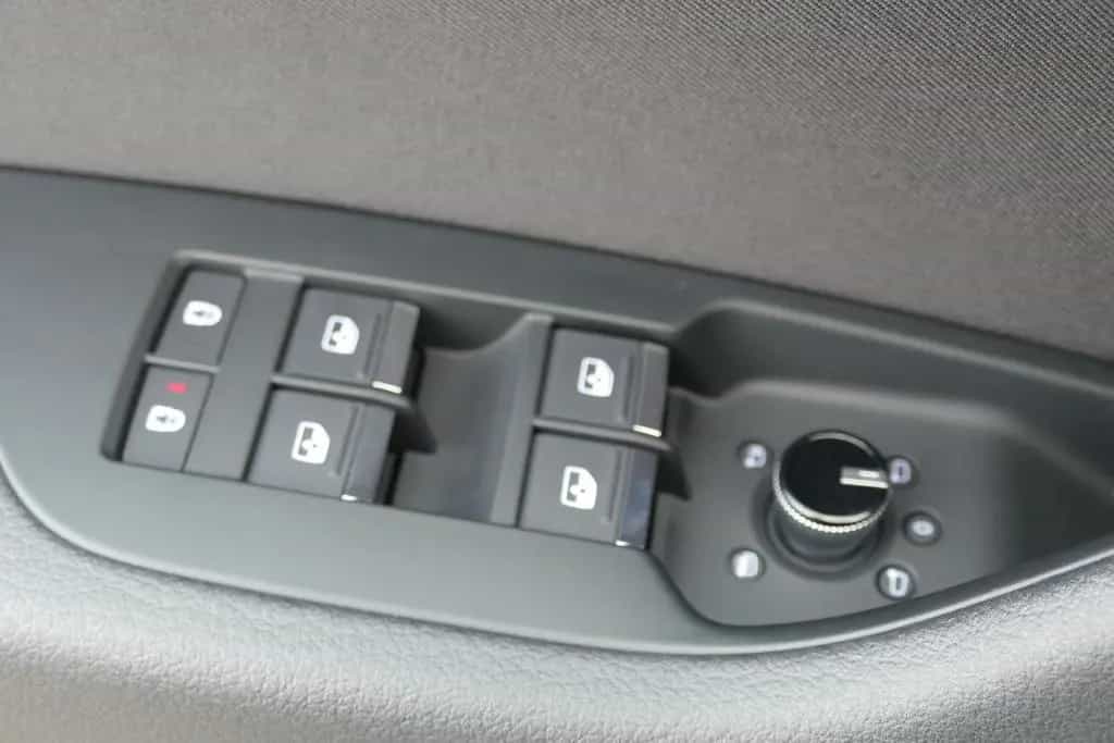 Audi A6 Avant 40 2.0 TDI Sport LED Navi ACC Kamera 02/2019-photo-19