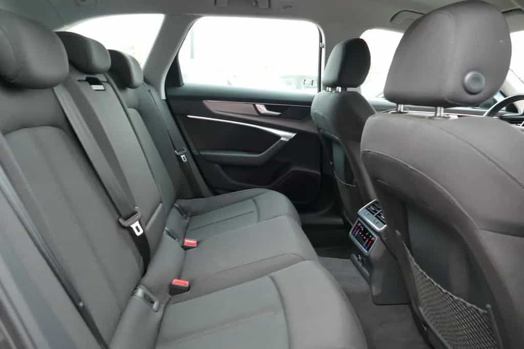 Audi A6 Avant 40 2.0 TDI Sport LED Navi ACC Kamera 02/2019-photo-23