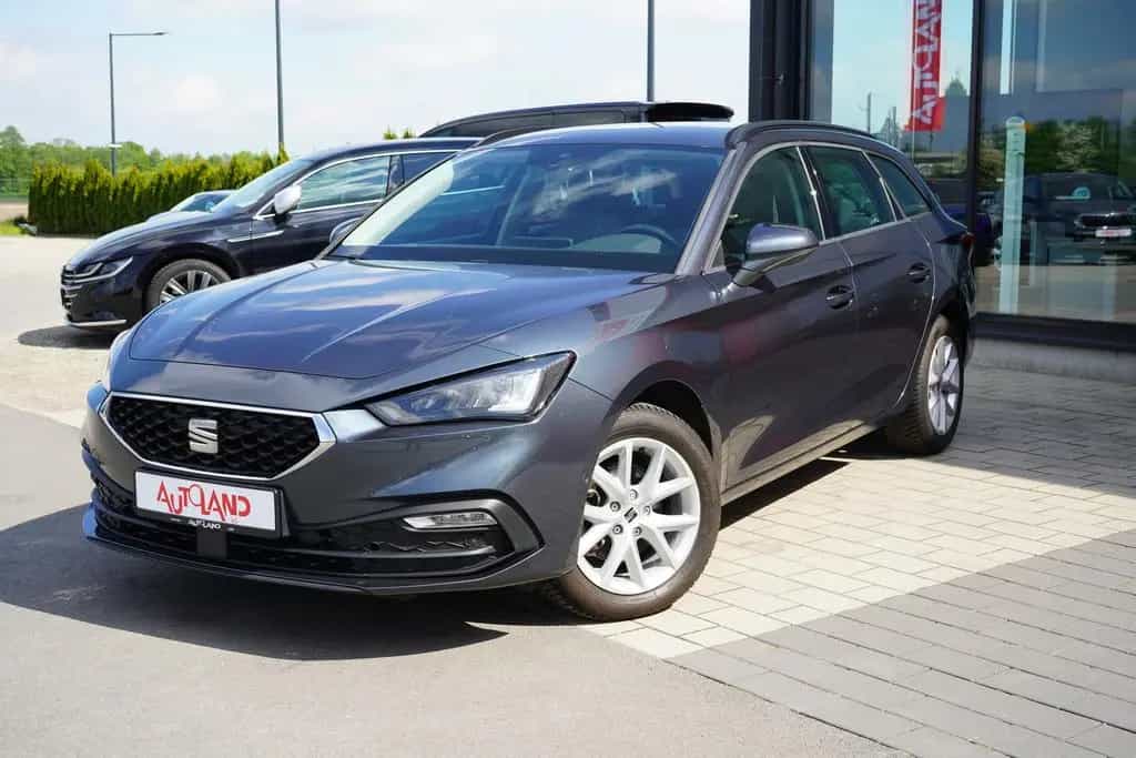 Seat Leon ST 1.5 TSI Style LED Navi Sitzheizung AHK 11/2020-photo-1