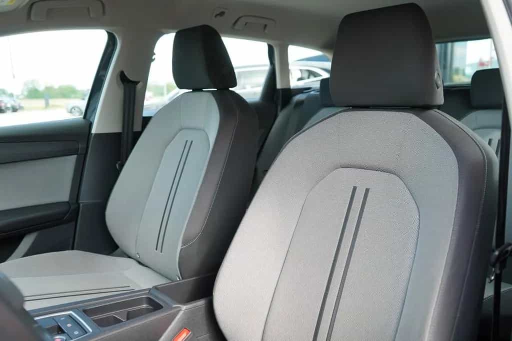 Seat Leon ST 1.5 TSI Style LED Navi Sitzheizung AHK 11/2020-photo-10
