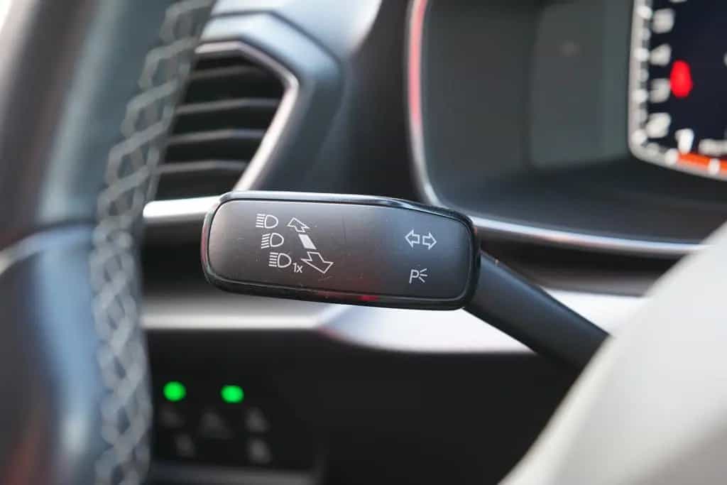 Seat Leon ST 1.5 TSI Style LED Navi Sitzheizung AHK 11/2020-photo-20