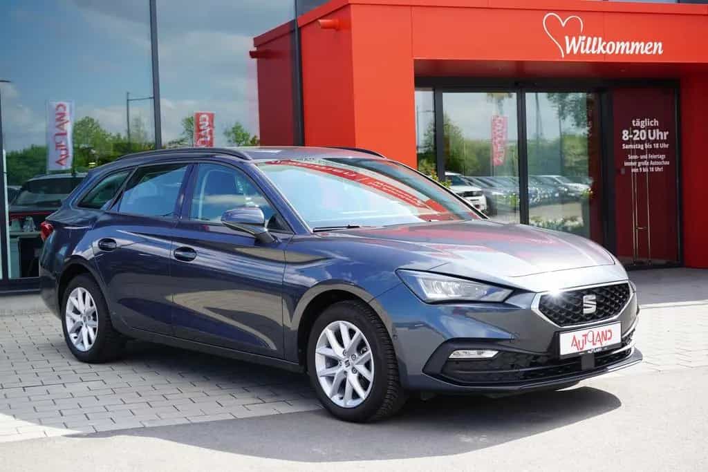 Seat Leon ST 1.5 TSI Style LED Navi Sitzheizung AHK 11/2020-photo-5