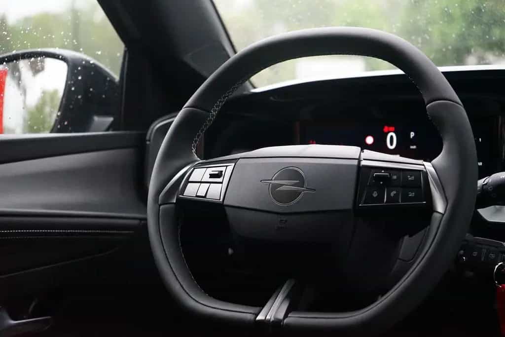 Opel Mokka GS 1.2 DI Turbo Aut. LED Kamera Sitzheizun 04/2026-photo-21