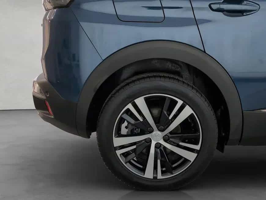 Peugeot 3008 PureTech 130 GPF EAT8 GT LED+FOCAL-SOUND+SH 08/2023-photo-27