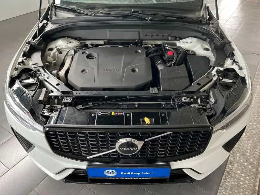 Volvo XC60 B4 AWD R-Design Aut Glasd 21'' HeadUp Stand 01/2022-photo-22
