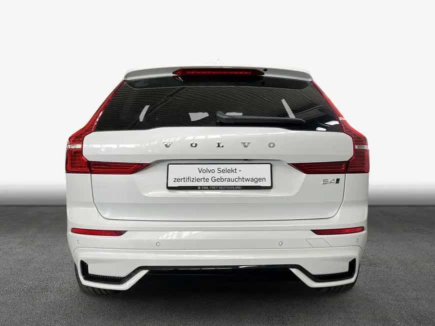 Volvo XC60 B4 AWD R-Design Aut Glasd 21'' HeadUp Stand 01/2022-photo-6