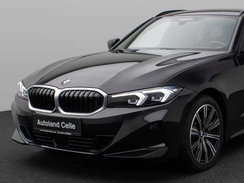 BMW 3 Series i xD Kamera HUD H/K ACC Komfort Alarm Sport 03/2023-photo-16
