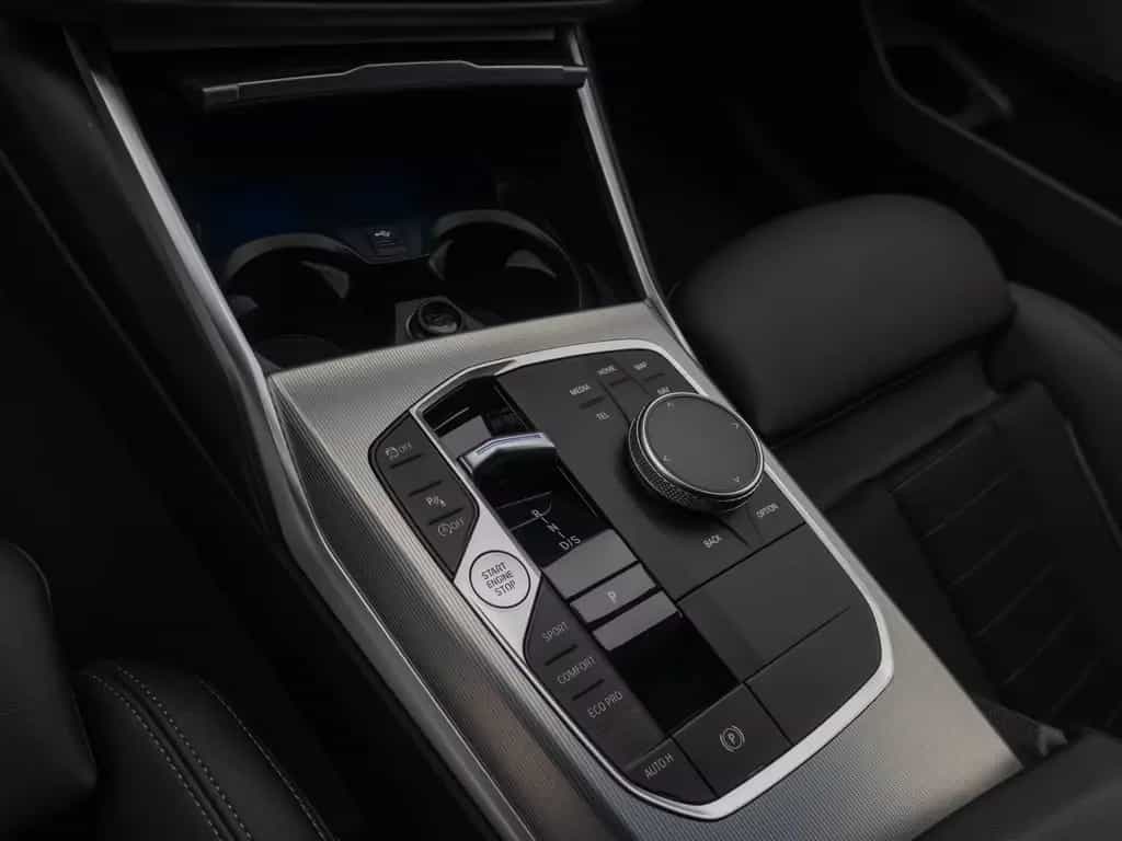 BMW 3 Series i xD Kamera HUD H/K ACC Komfort Alarm Sport 03/2023-photo-22