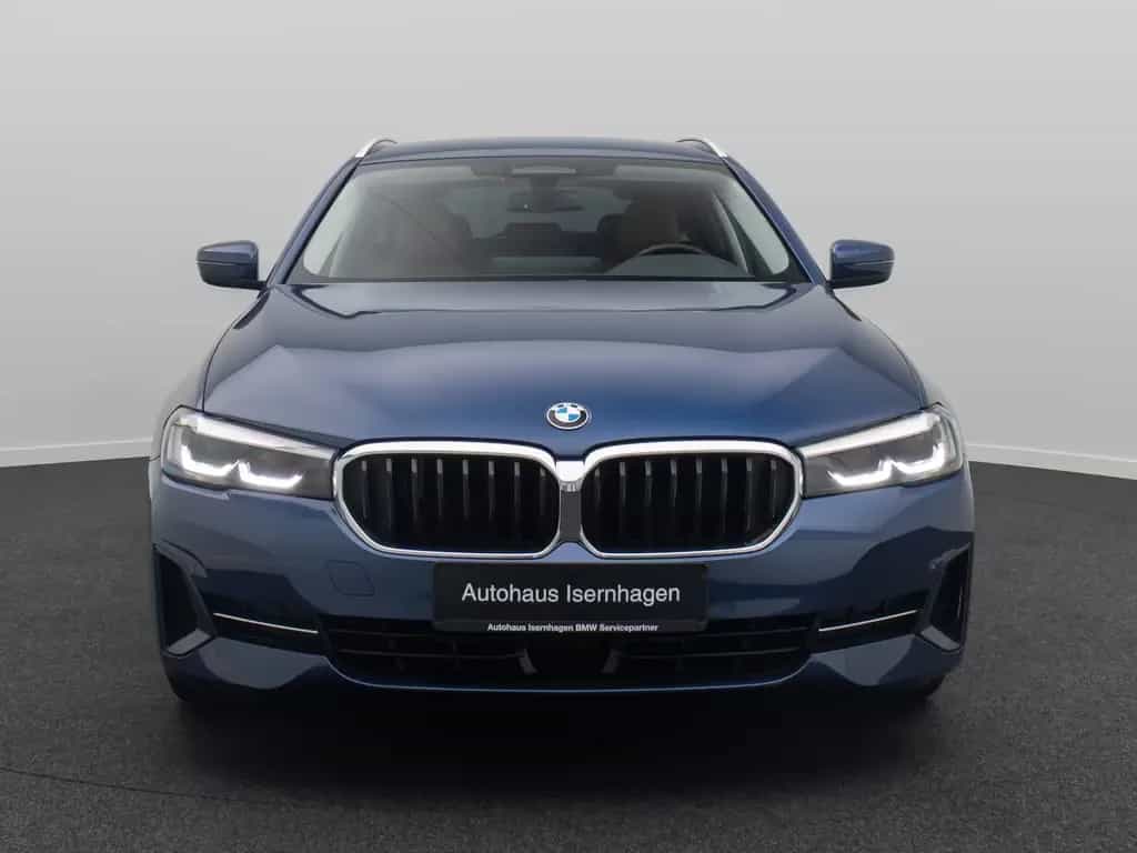 BMW 5 Series d Sport Komfort DAB Kamera 4xKlima Alarm 11/2022-photo-1