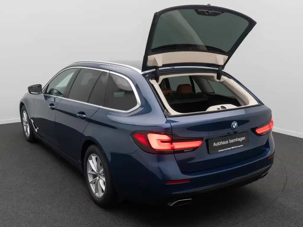 BMW 5 Series d Sport Komfort DAB Kamera 4xKlima Alarm 11/2022-photo-12