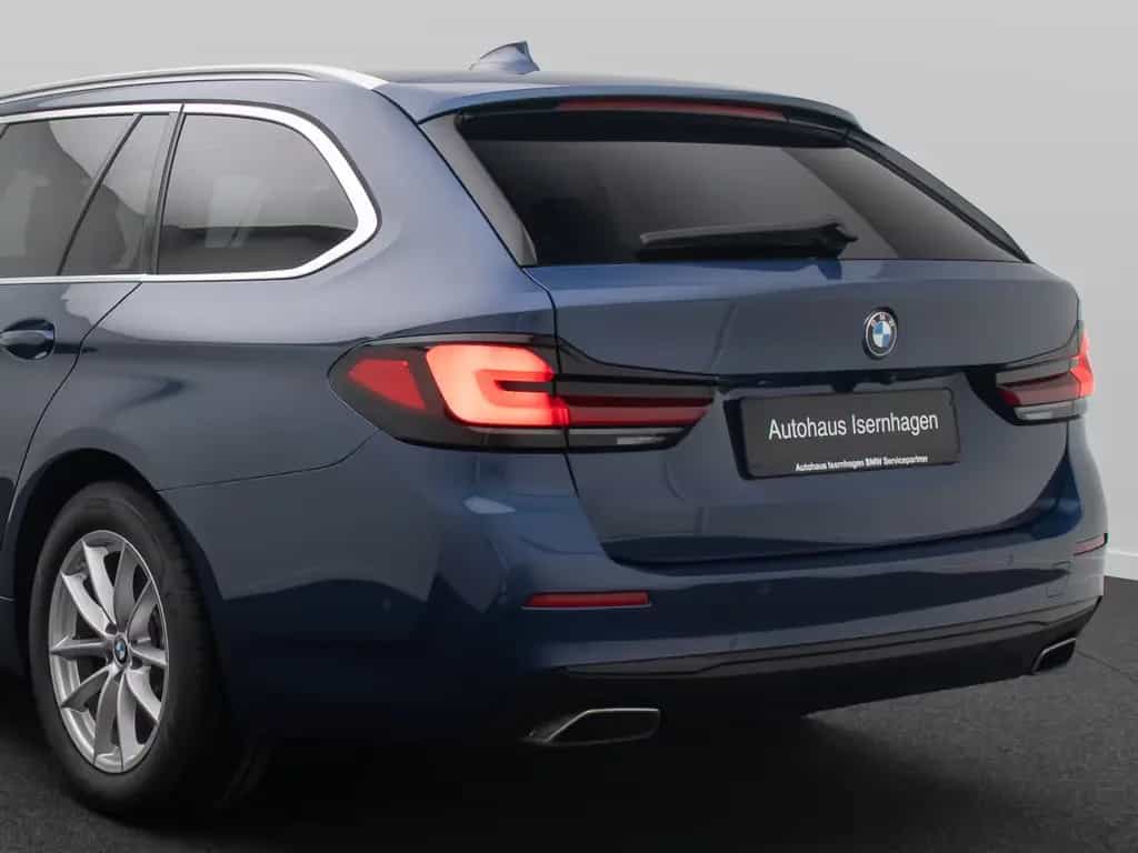 BMW 5 Series d Sport Komfort DAB Kamera 4xKlima Alarm 11/2022-photo-16