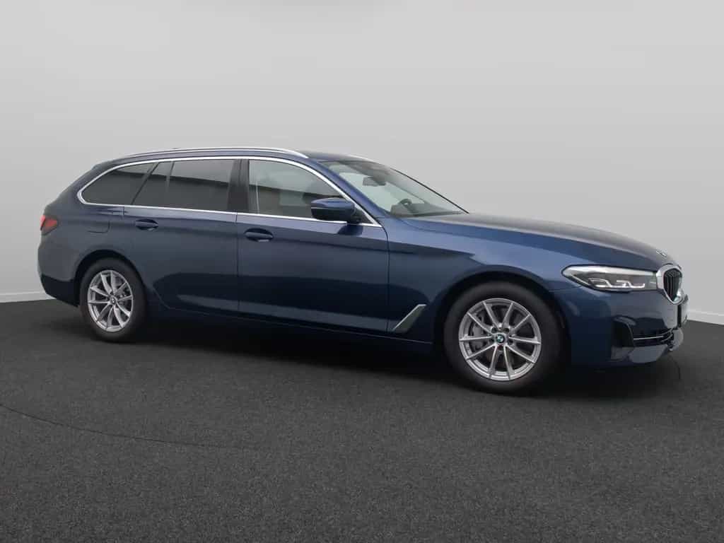BMW 5 Series d Sport Komfort DAB Kamera 4xKlima Alarm 11/2022-photo-3