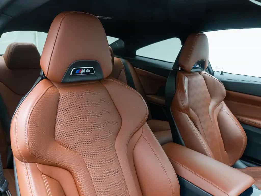 BMW M4 Competition xD 360°HUD H/K DAB Laser Klimasit 07/2022-photo-36