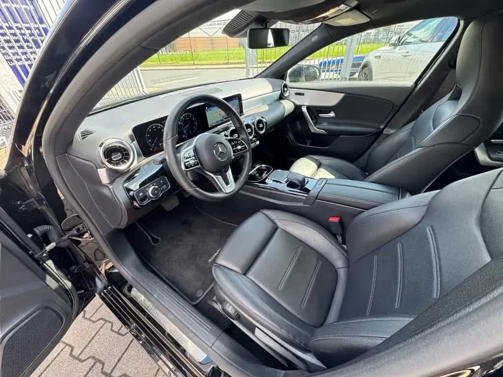Mercedes-Benz A 200 LED KLIMA PANORAMA LEDER ALUS AUTOMATIK 05/2018-photo-11