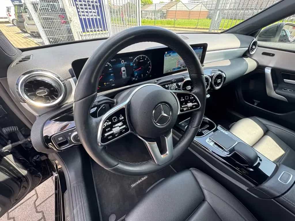 Mercedes-Benz A 200 LED KLIMA PANORAMA LEDER ALUS AUTOMATIK 05/2018-photo-19