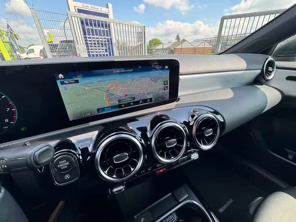 Mercedes-Benz A 200 LED KLIMA PANORAMA LEDER ALUS AUTOMATIK 05/2018-photo-20