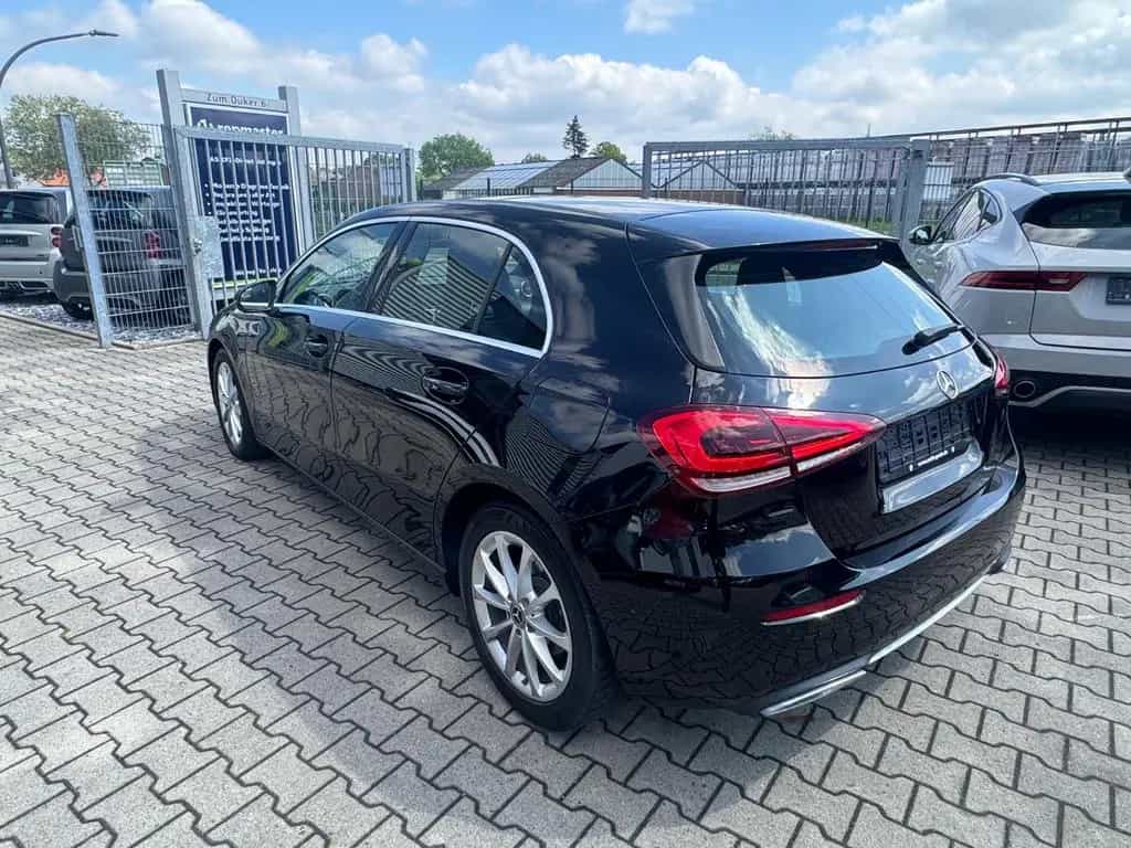 Mercedes-Benz A 200 LED KLIMA PANORAMA LEDER ALUS AUTOMATIK 05/2018-photo-4