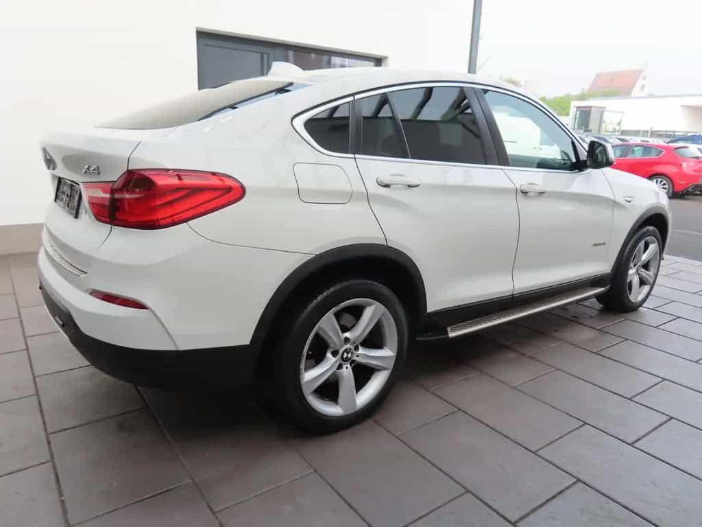 BMW X4 xDrive28i AT xLine Klima/Navi/RFK/Garantie 11/2017-photo-3