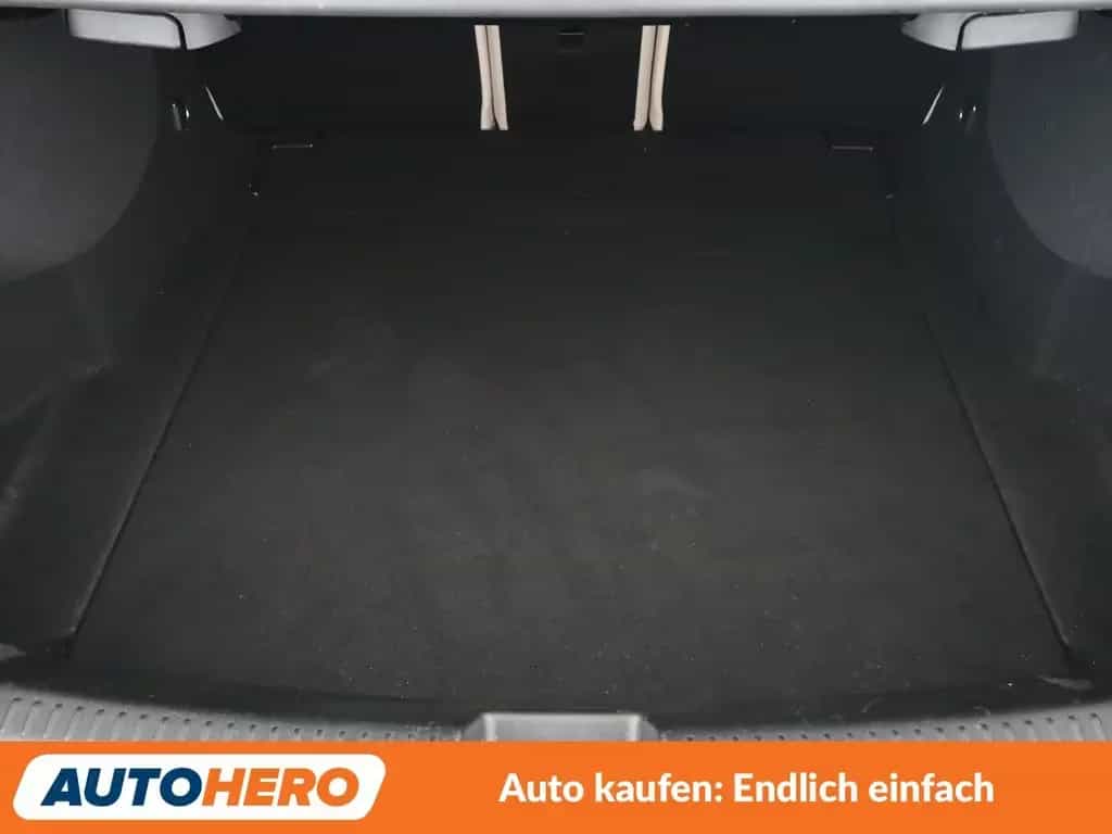 Mercedes-Benz CLA-Class 4Matic Progressive Aut.*LED*NAVI*TEMPO* 01/2020-photo-17