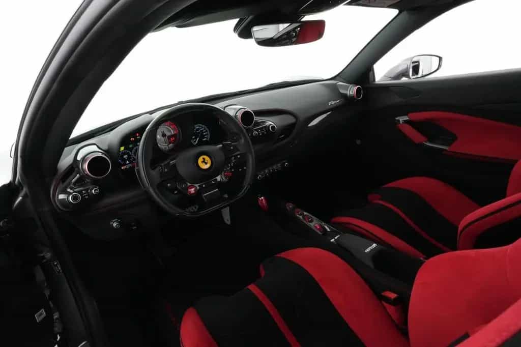 Ferrari F8 Tributo LIFTSYSTEM RACINGSITZE 08/2022-photo-19