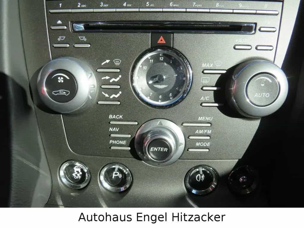 Aston Martin V8 Vantage Roadster 4.7l Sportshift N420 09/2012-photo-13