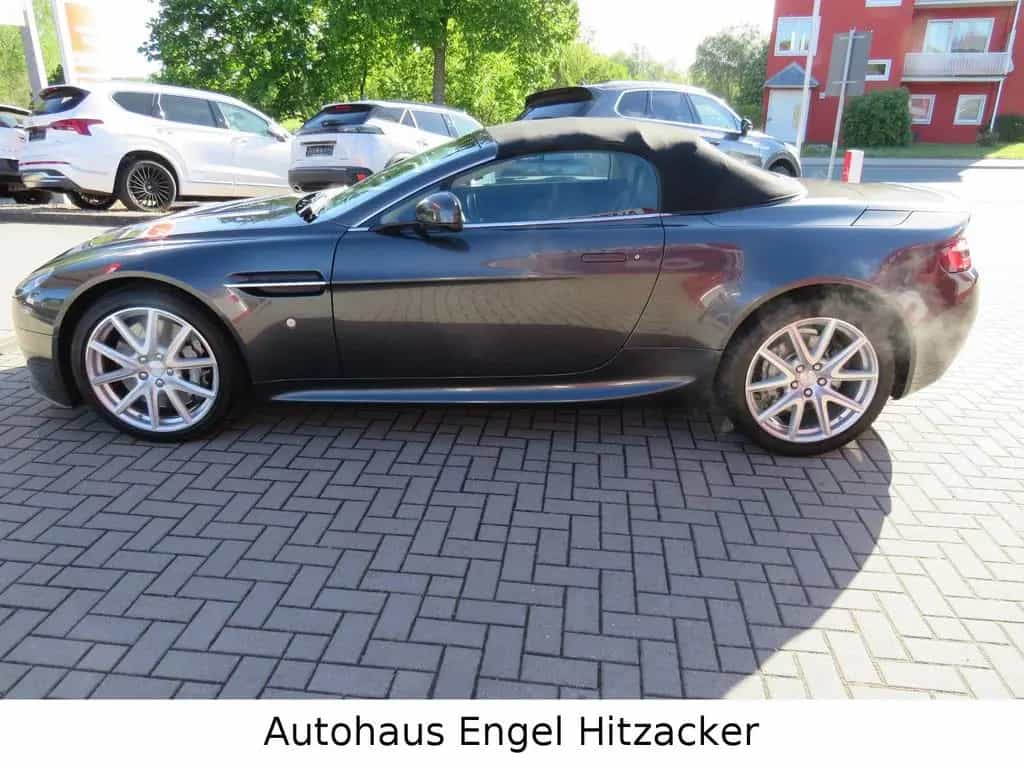 Aston Martin V8 Vantage Roadster 4.7l Sportshift N420 09/2012-photo-6