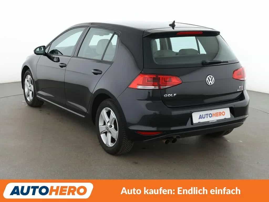 Volkswagen Golf VII 1.4 TSI ACT Highline BMT Aut.*NAVI*PDC* 01/2016-photo-3
