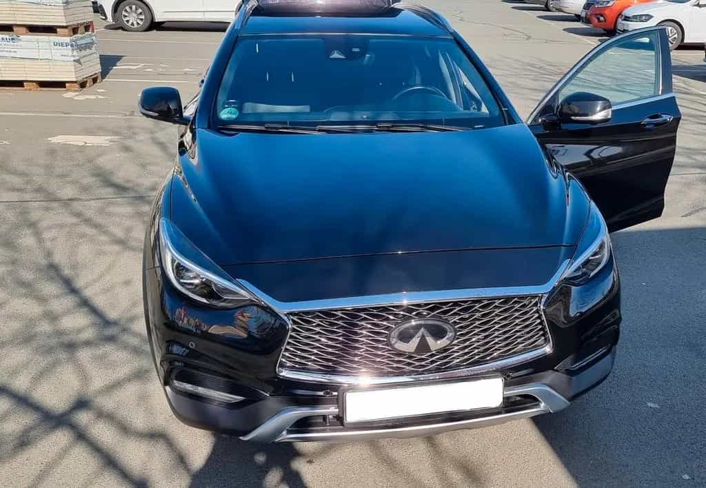 Infiniti QX30 2.2d Premium Tech | 1. Hand | TOP ZUSTAND 06/2017-photo-1