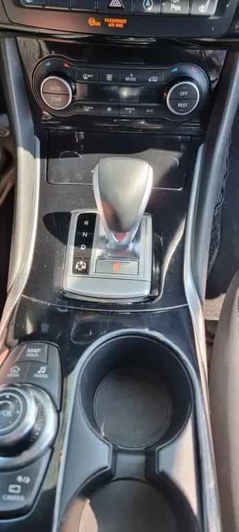 Infiniti QX30 2.2d Premium Tech | 1. Hand | TOP ZUSTAND 06/2017-photo-7