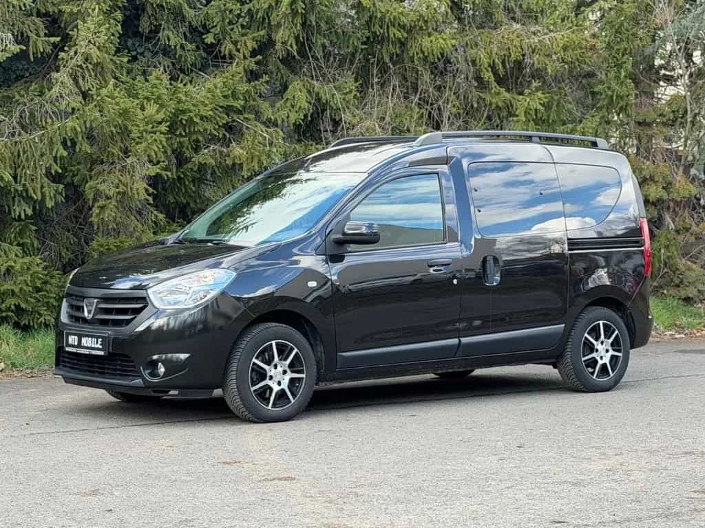 Dacia Dokker 1.HAND (RENTNER) WENIG KM! +KLIMA+NAVI+ZV 03/2017-photo-1