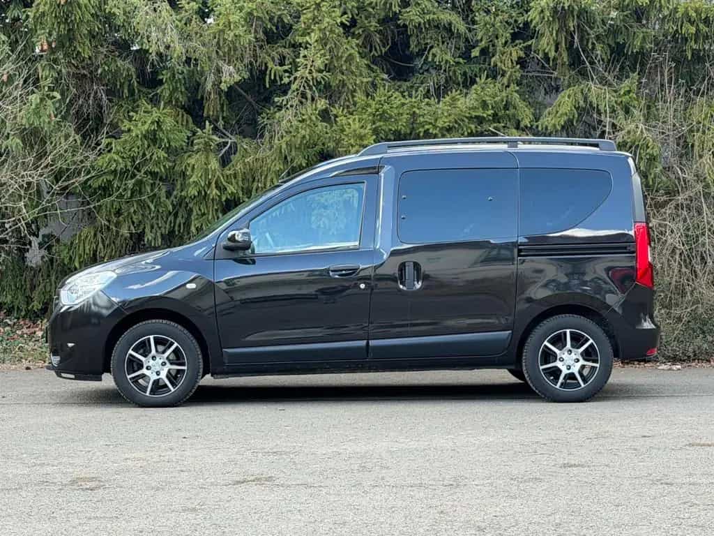 Dacia Dokker 1.HAND (RENTNER) WENIG KM! +KLIMA+NAVI+ZV 03/2017-photo-3