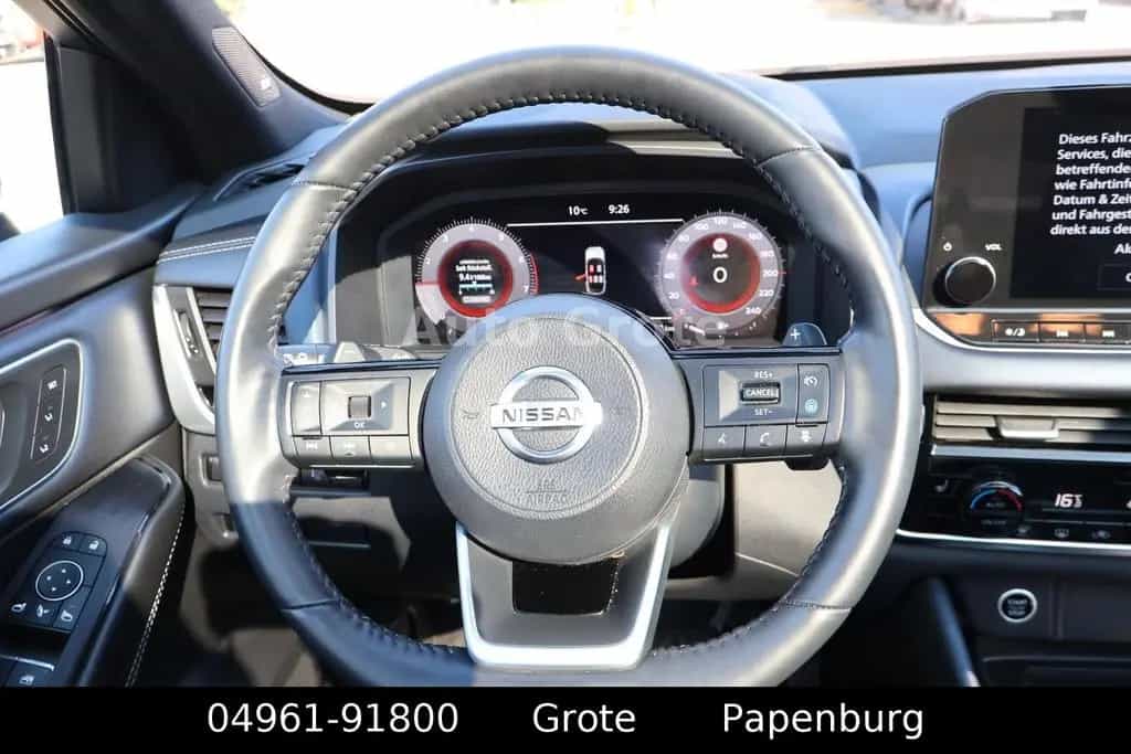 Nissan Qashqai 1.3 DIG-T Tekna AT Headup Leder Bose 04/2022-photo-17